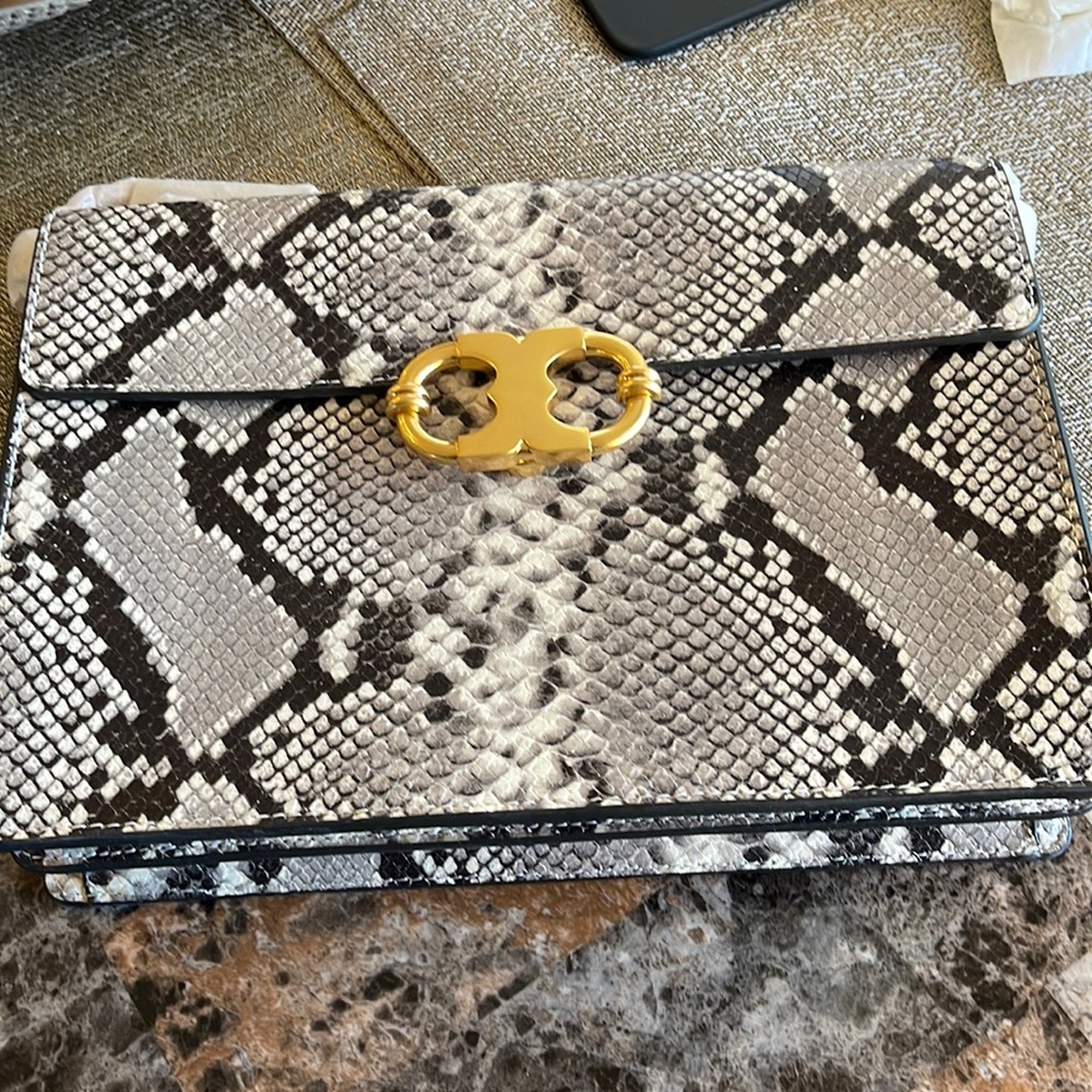 Bag shoes
